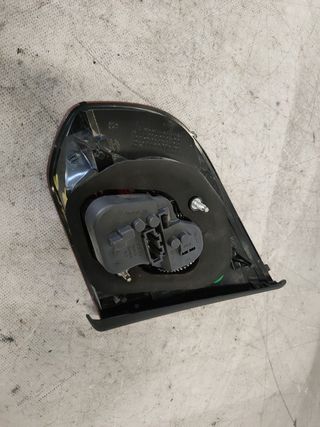 🟢PILOTO TRASERO IZQUIERDO VW GOLF VI
