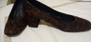 Zapatos mujer vestir.18€ c/u