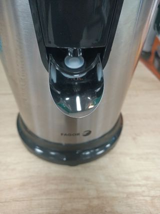 Exprimidor de Jugo FAGOR 300W 