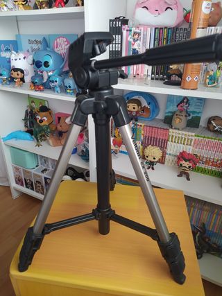 Trípode Velbon CX 200