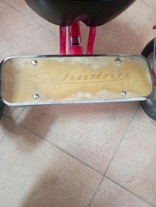 Triciclo antiguo americano sin estrenar