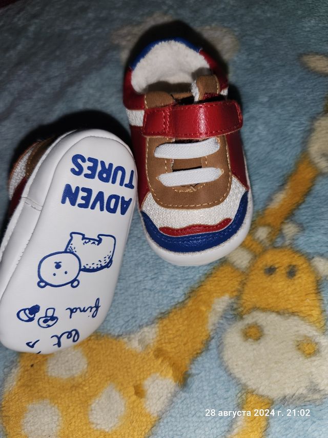 Zapatos para bebe Sfera,talla 16,0-6 mes