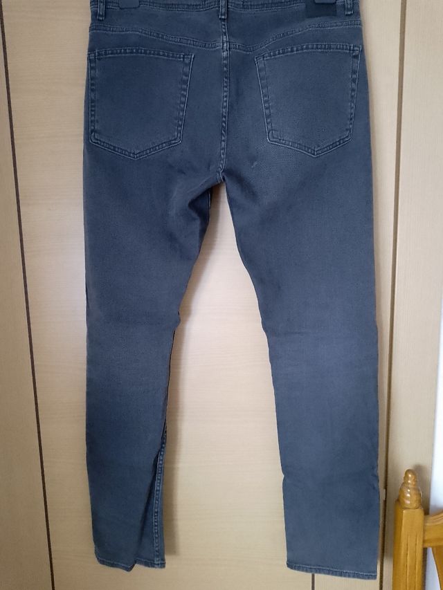 Vaquero negro hombre Zara