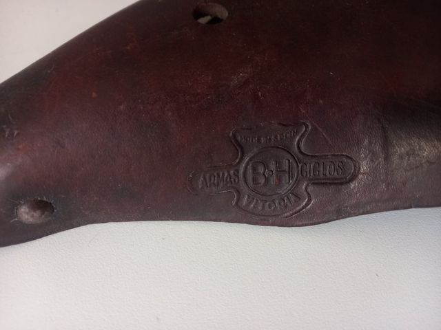 Sillín bicicleta clásica bh