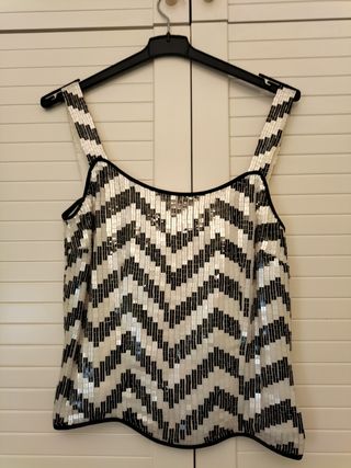 Traje fiesta de falda, top y chaqueta