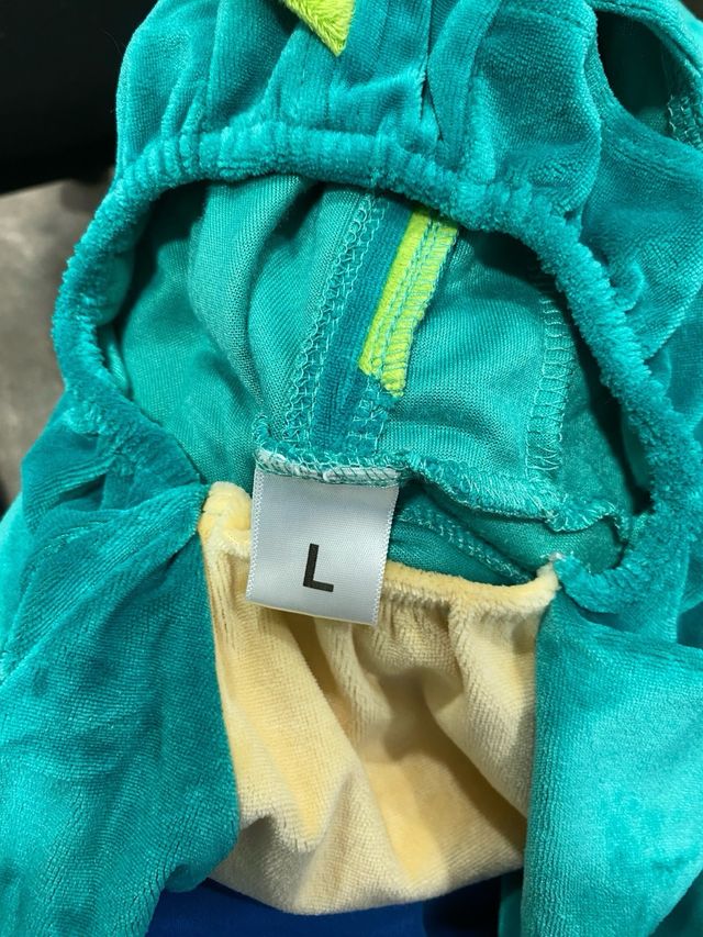 DISFRAZ PERRO DINOSAURIO