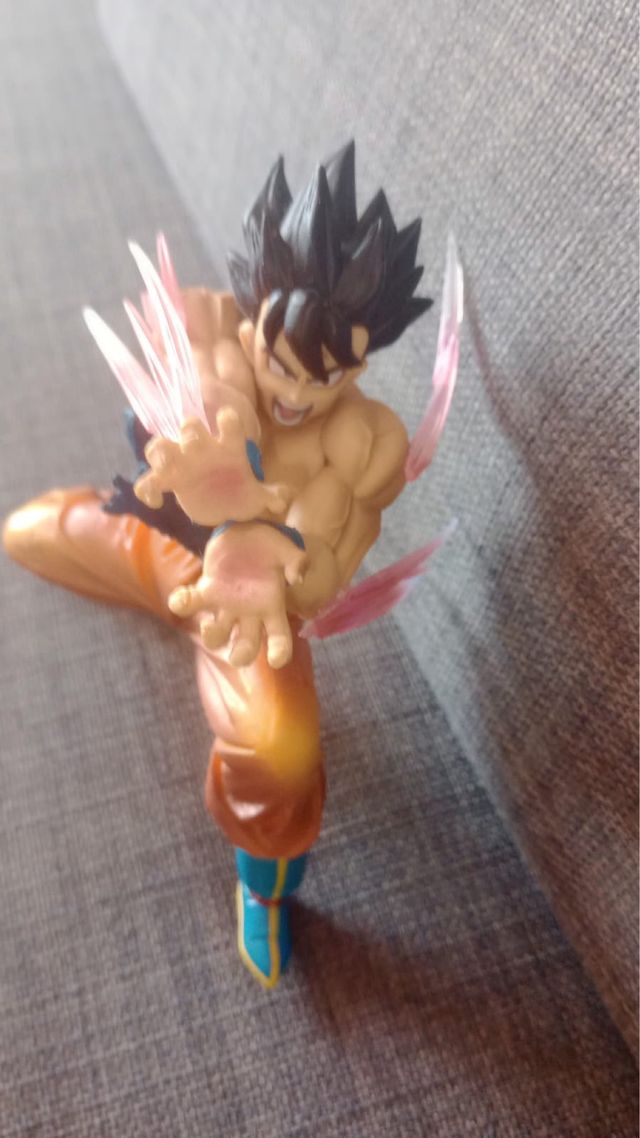 Figura dragon ball z Goku
