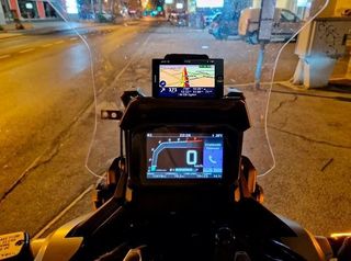 Soporte GPS y MOVIL Honda X-ADV