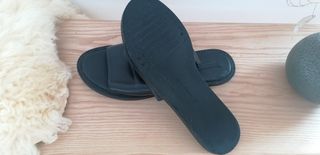 Sandalias planas zara 
