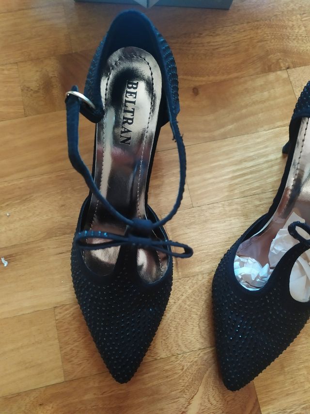 Scarpe eleganti donna, numero 38, Beltran