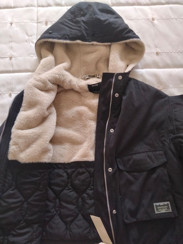 Cazadora del Bershka