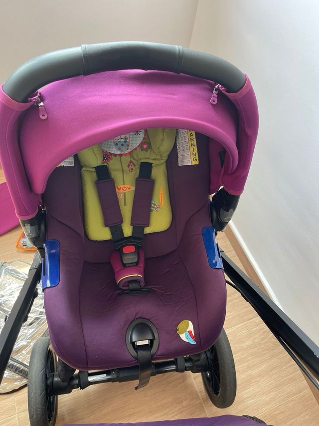 Carro bebe completo mas accesorios