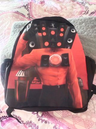 Mochila escolar nueva 