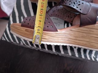 Sandalias
