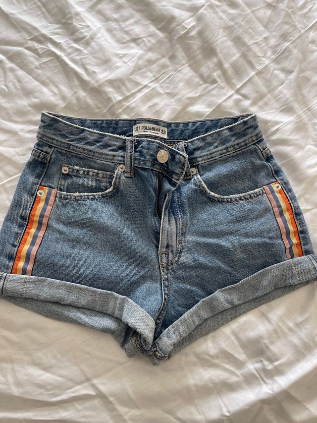 Par de vaqueros para el verano