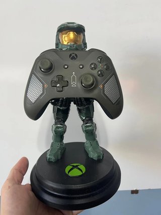 Soporte mando consola temática Halo Masterchief
