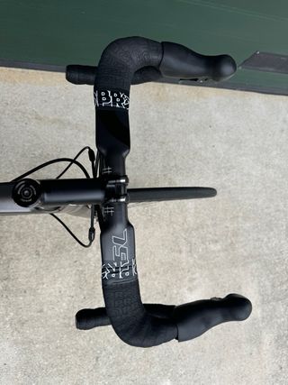 Bicicleta carretera Cube Agree