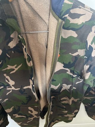 Chaqueta con capucha Ralph Lauren Talla 16 – Camuflaje
