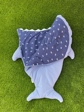 ✅  Saco de paseo bebé. Marca: Baby Bites 🦈