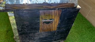 Baúl  de madera y hojalata antiguo