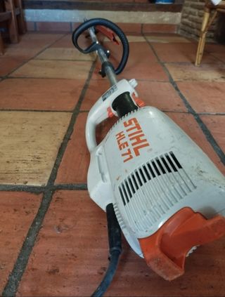 Cortasetos Stihl HLE 71