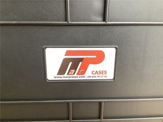 Maleta maletín con ruedas 135x41x16 (no Pelicase)