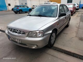 Hyundai Accent 2000