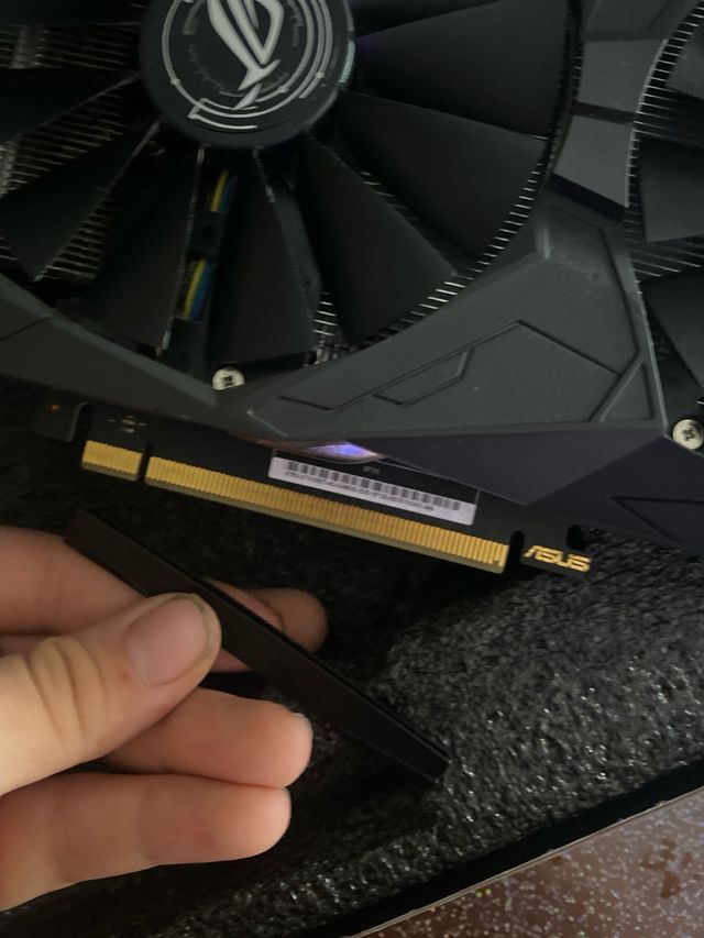 Scheda video Asus 1050ti