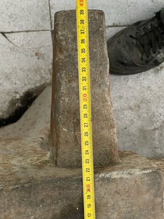 Yunque de herrador profesional antiguo