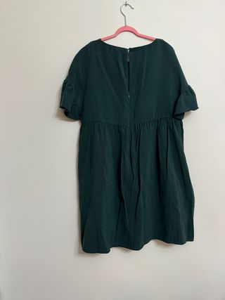 Vestido mono verde de zara 