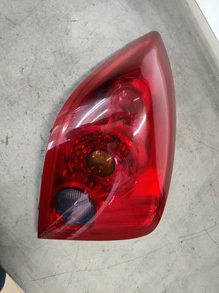 🟢PILOTO TRASERO DERECHO NISSAN PRIMERA
