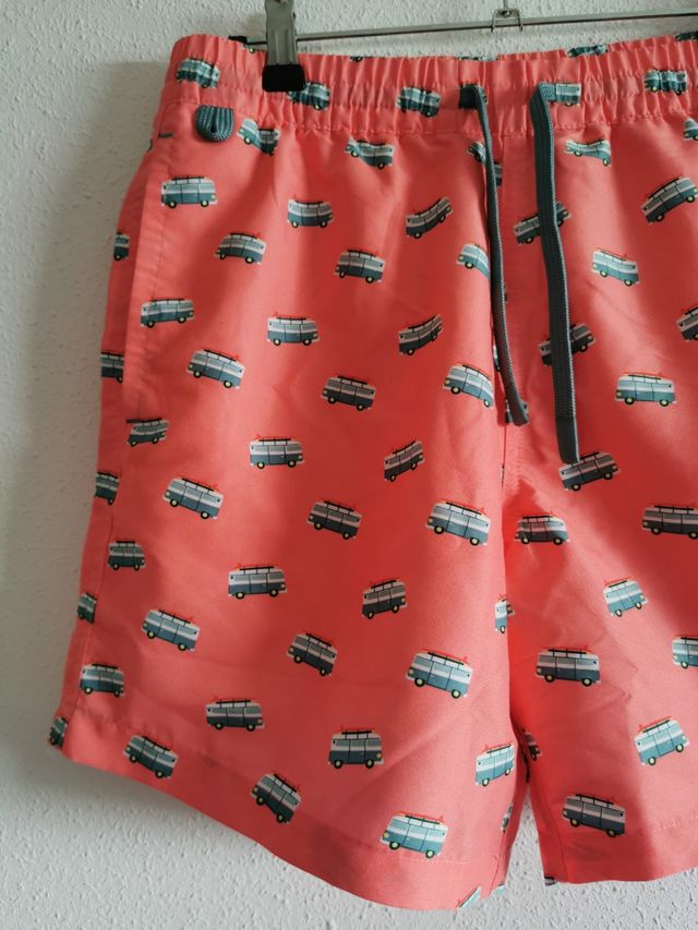 Bañador de chico talla M de Springfield nuevo.