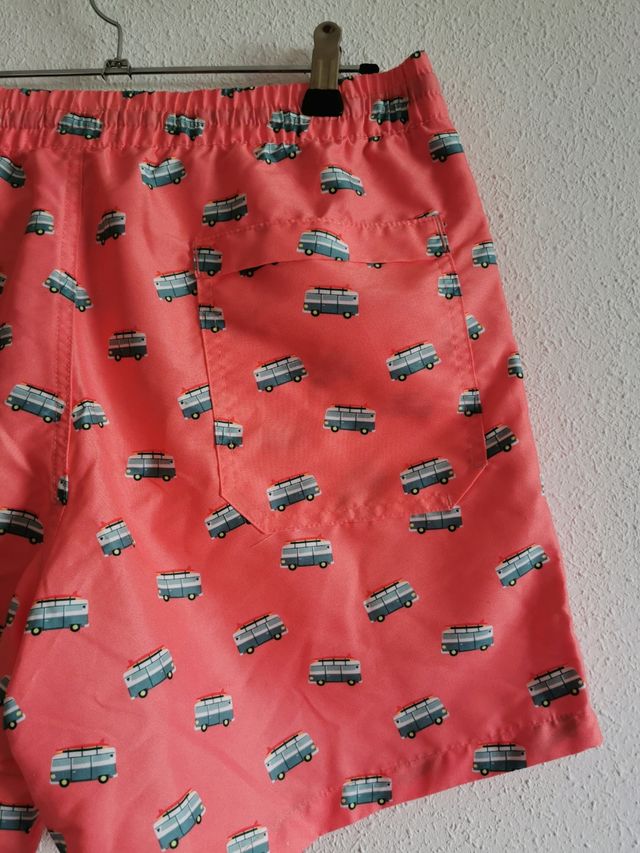Bañador de chico talla M de Springfield nuevo.
