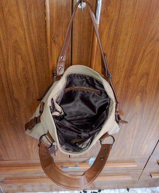 Bolso de cuero suave