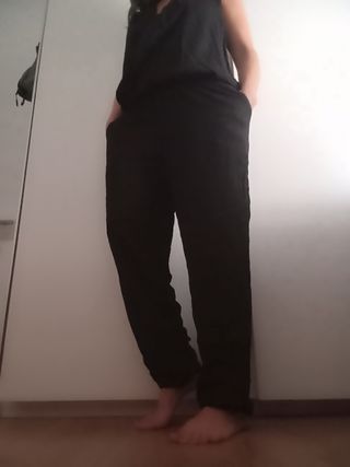 Mono negro bolsillos. Sinty.36/S