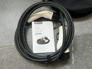 Cargador Coche Eléctrico Híbrido 16A 11W 480V 5M