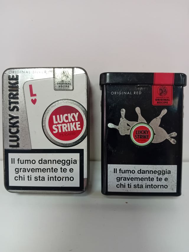 Portasigarette Lucky Strike