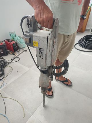 ALQUILER. Martillo demoledor 