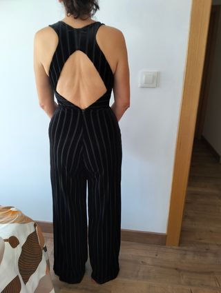 Mono fiesta mujer de Bershka 
