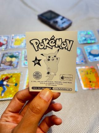Cromo de Pokeball S24 - album Pokemon 1999