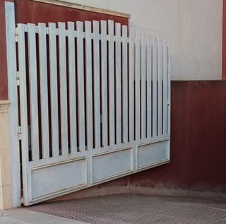 Conjunto de Puertas exteriores.