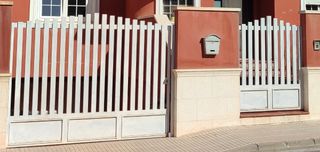 Conjunto de Puertas exteriores.