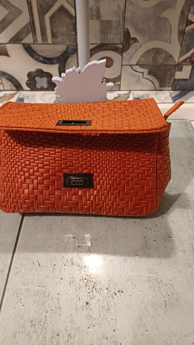 Borsetta pelle rossa