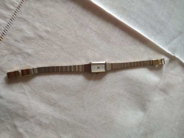 SEIKO LASSALE. Orologio da donna.