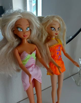 Due bambole Winx Flora e Stella rare da collezione