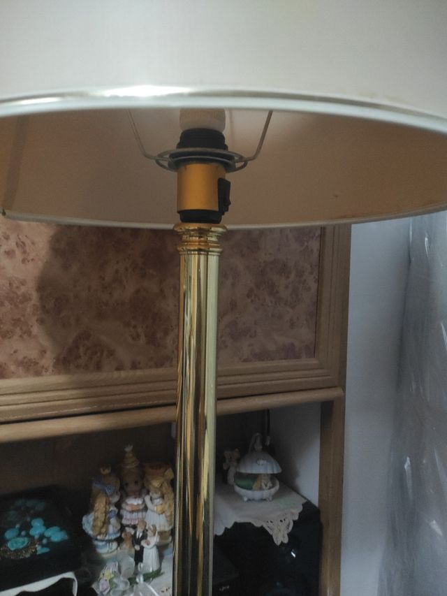 Lampara de tubo dorada