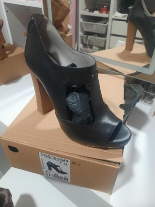 Zapatos zara