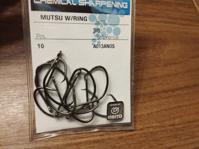 3 bolsitas Anzuelos ASARI