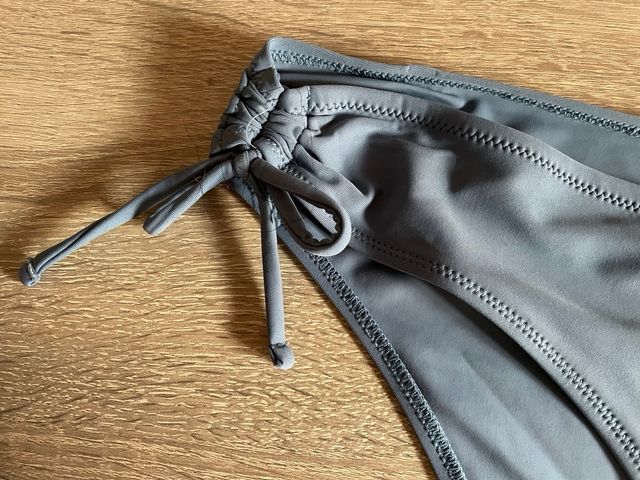 Lote 2 biquinis y bañador