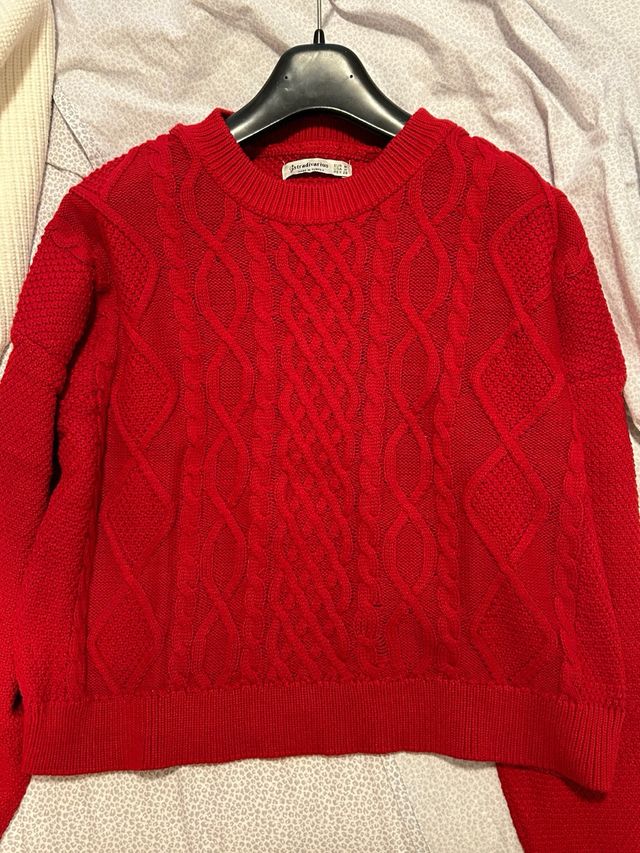 Maglioncino rosso Stradivarius